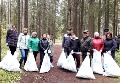 В Ленинградской области ― генеральная уборка! Кто в лес — тот по мусор…